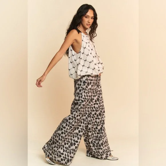 Davi & Dani Ribbon Checker Printed Tie Halter Neck Blouse Top🆕 - Picture 4 of 8